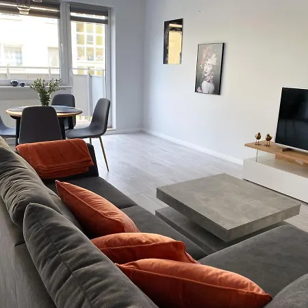 Kosmo Apartament *